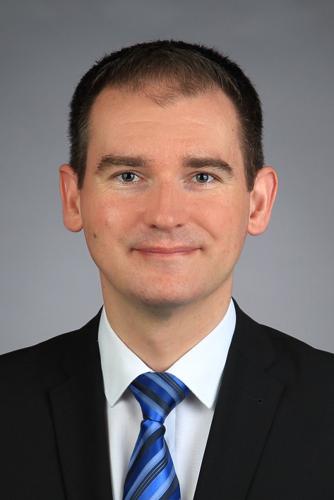  Thomas Konior